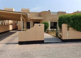Villa - 3 bedrooms - 3 bathrooms for rent in Sanad - Central Governorate