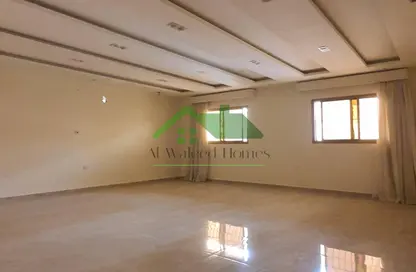 Apartment - 2 Bedrooms - 2 Bathrooms for rent in Hidd - Muharraq Governorate