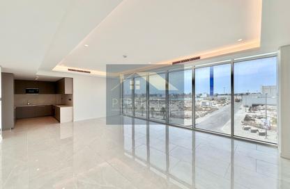 Apartment - 3 Bedrooms - 5 Bathrooms for sale in Canal View - Dilmunia Island - Muharraq Governorate