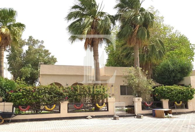 988358 - Property Main Image