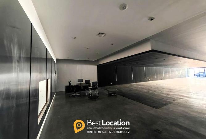 951366 - Property Image 2