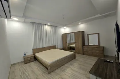 Apartment - Studio - 1 Bathroom for rent in Busaiteen - Muharraq Governorate