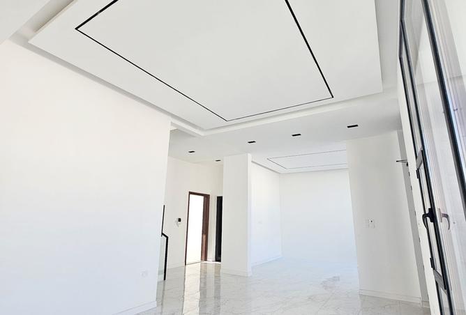 989567 - صورة العقار 3