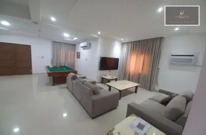 Villa - 3 Bedrooms - 5 Bathrooms for rent in Hidd - Muharraq Governorate