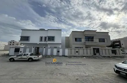 Villa - 5 Bedrooms for sale in Hidd - Muharraq Governorate