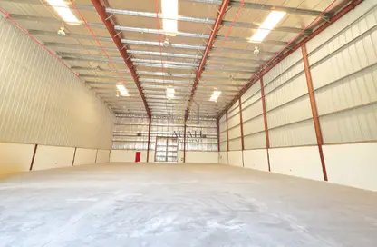 Warehouse - Studio - 1 Bathroom for rent in Hidd - Muharraq Governorate