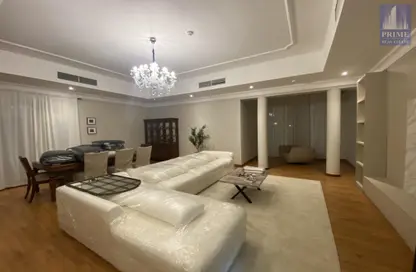 Apartment - 3 Bedrooms - 3 Bathrooms for rent in Al Juffair - Capital Governorate