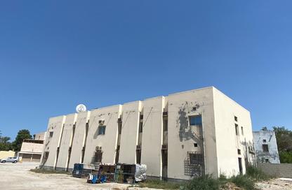 Whole Building for rent in Tubli - Central Governorate