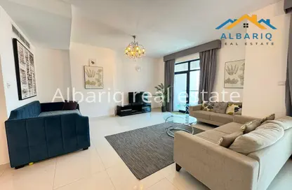 Duplex - 2 Bedrooms - 3 Bathrooms for rent in Al Juffair - Capital Governorate