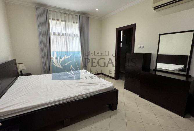 963952 - Property Image 2