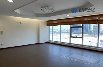 Apartment - 2 Bedrooms - 3 Bathrooms for rent in Seef - Capital Governorate