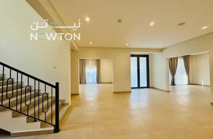 Villa - 4 Bedrooms - 4 Bathrooms for rent in Segaya - Manama - Capital Governorate