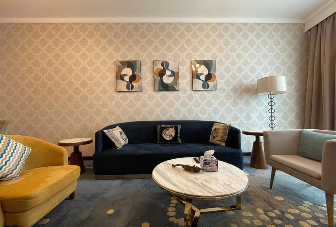 956802 - Property Image 3