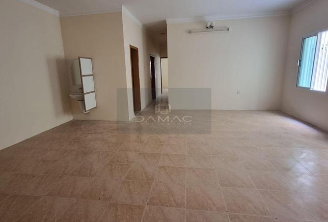 963525 - Property Main Image