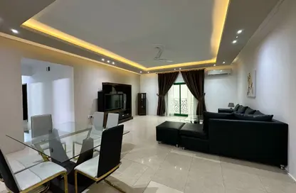 Apartment - 3 Bedrooms - 3 Bathrooms for rent in Busaiteen - Muharraq Governorate