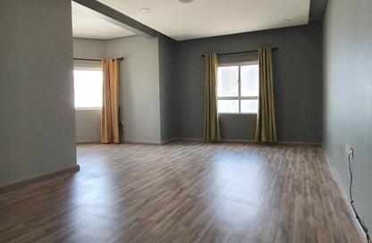 Apartment - 2 Bedrooms - 2 Bathrooms for rent in Hidd - Muharraq Governorate
