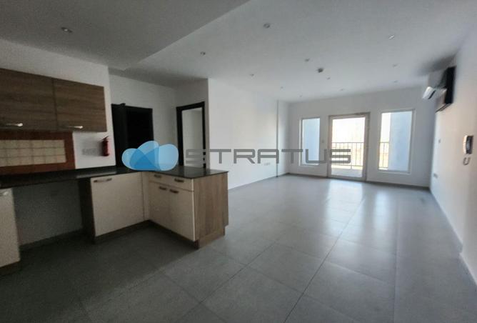 961232 - Property Main Image