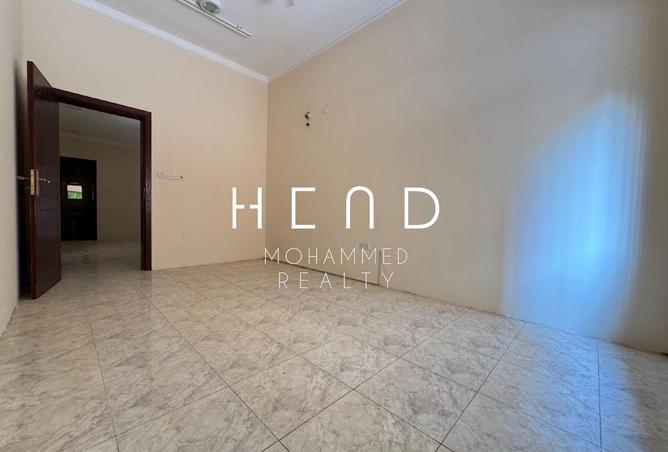960032 - Property Main Image
