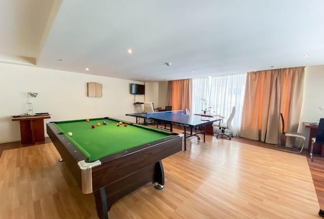 992396 - Property Image 2