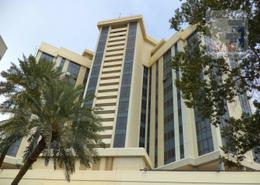 Apartment - 4 bedrooms - 4 bathrooms for rent in Salmaniya - Manama - Capital Governorate