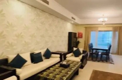Apartment - 2 Bedrooms - 4 Bathrooms for rent in Al Juffair - Capital Governorate