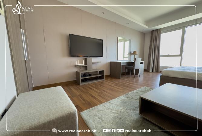 956326 - Property Image 2