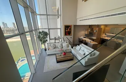 Duplex - 1 Bedroom - 2 Bathrooms for rent in Seef - Capital Governorate