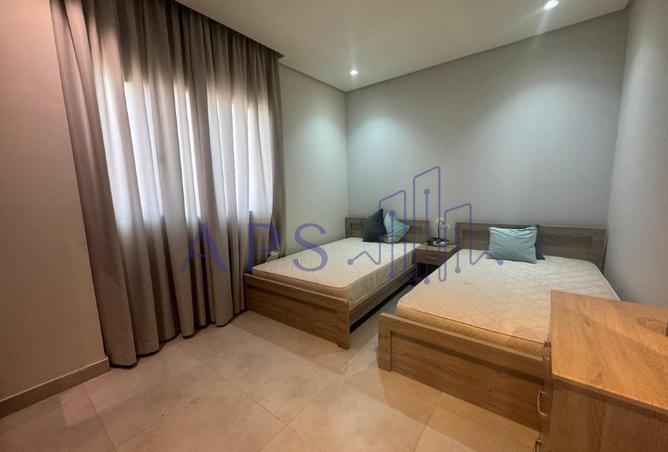 928760 - Property Image 3