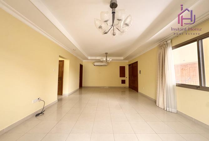 966053 - Property Image 2