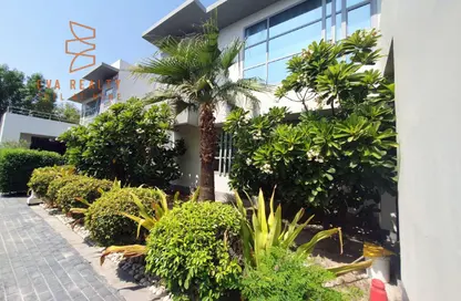 Villa - 4 Bedrooms - 5 Bathrooms for rent in Saar - Northern Governorate