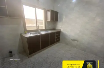 Kitchen image for: Apartment - 2 Bedrooms - 2 Bathrooms for rent in A'Ali - Central Governorate, Image 1