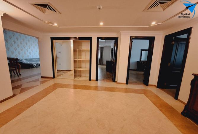 958262 - Property Image 2