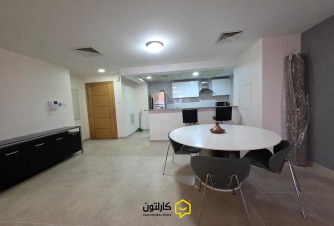 985716 - Property Image 2