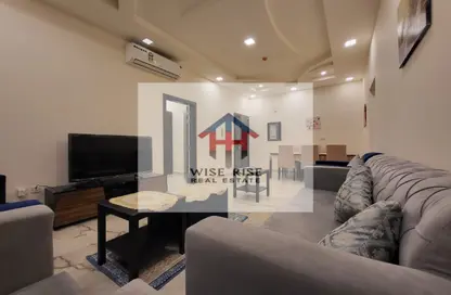 Apartment - 3 Bedrooms - 4 Bathrooms for rent in Hidd - Muharraq Governorate
