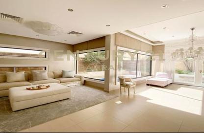 Villa - 4 Bedrooms - 5 Bathrooms for rent in Saar - Northern Governorate