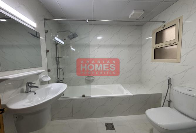 960715 - Property Image 3