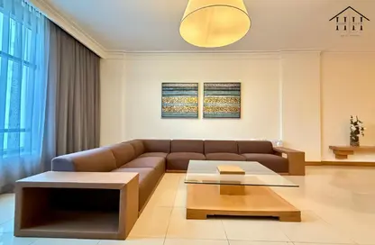 Apartment - 2 Bedrooms - 2 Bathrooms for rent in Al Juffair - Capital Governorate