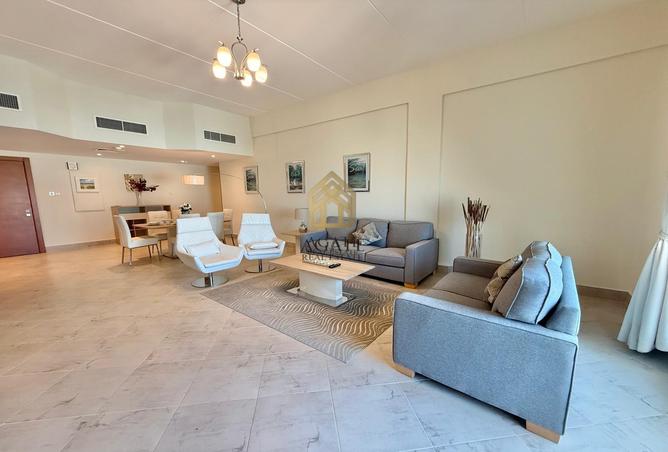 967576 - Property Main Image