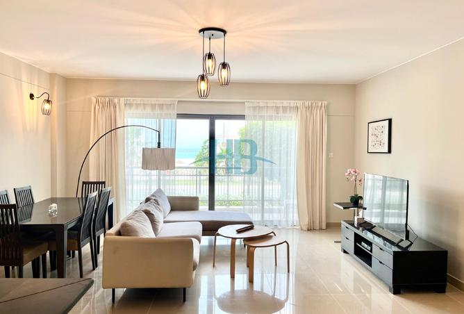 Apartment - 2 Bedrooms - 2 Bathrooms for rent in Tala Island - Amwaj Islands - Muharraq Governorate