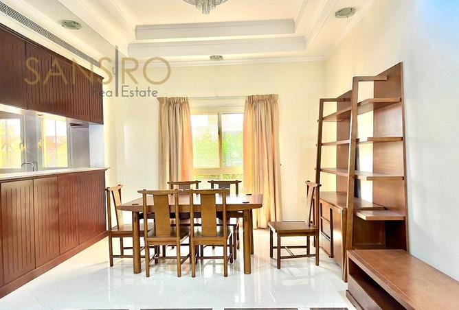 982451 - Property Image 3