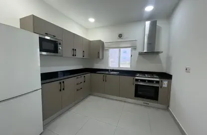 Apartment - 2 Bedrooms - 2 Bathrooms for rent in Saar - Northern Governorate