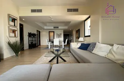 Apartment - 2 Bedrooms - 2 Bathrooms for rent in Al Marsa Floating City - Amwaj Islands - Muharraq Governorate