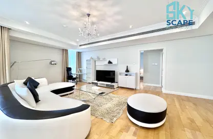 Apartment - 1 Bedroom - 2 Bathrooms for rent in Seef - Capital Governorate