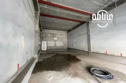 Parking image for: Warehouse - Studio for rent in Salmabad - Central Governorate, Image 1