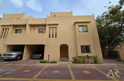 فيلا - 3 غرف نوم - 4 حمامات للايجار في الجفير - محافظة العاصمة
