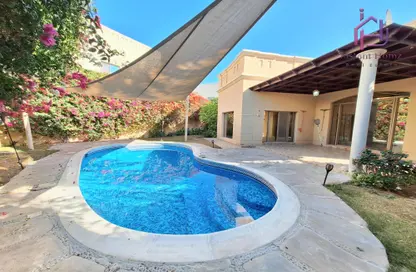 فيلا - 4 غرف نوم - 3 حمامات للايجار في الجنبية - المحافظة الشمالية