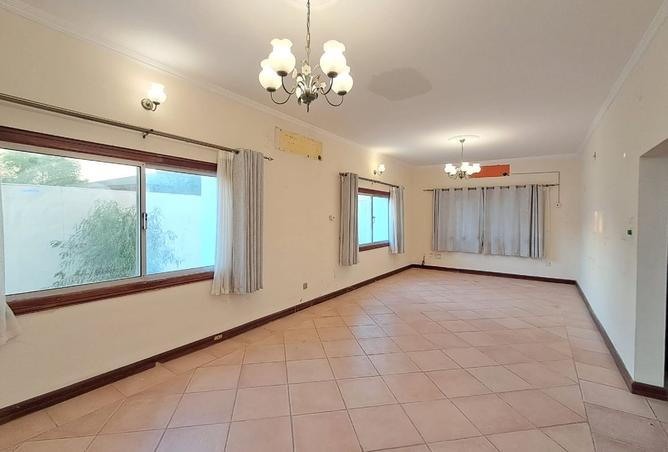 961997 - Property Main Image