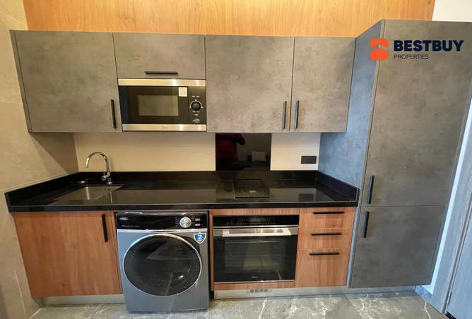 955879 - Property Image 3