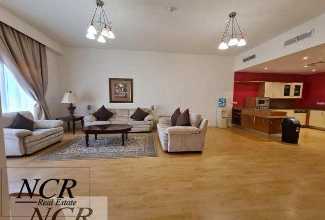 971014 - Property Image 2