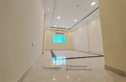 Office Space - Studio - 2 Bathrooms for rent in Seef - Capital Governorate